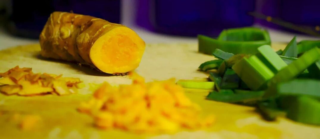 turmeric containing curcumin